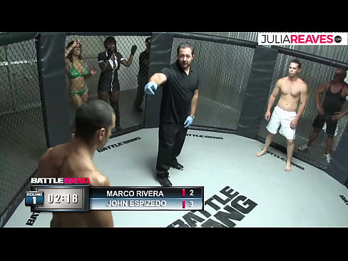 ❤️ Ultimate Fighter fucks a nọmba girl ozugbo a ọgụ na mgbanaka ❤️ na anyi ❤
